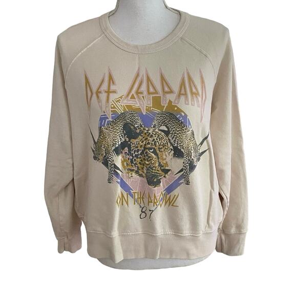 Daydreamer Size M Def Leppard On The Prowl Sweatshirt Revolve FLAWS - Picture 1 of 7
